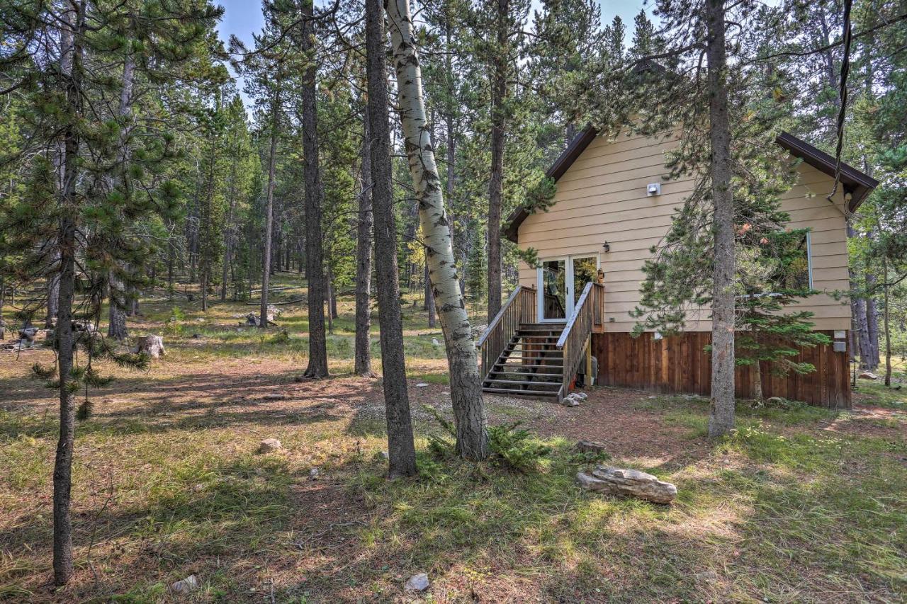 Secluded Casper Mtn Cabin Fire Pit, 12 Mi To Town Crimson Dawn Экстерьер фото
